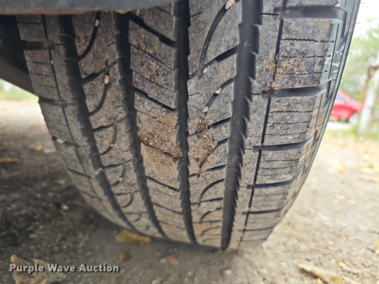 image for item DQ1193 2009 Chevrolet Traverse LT  SUV