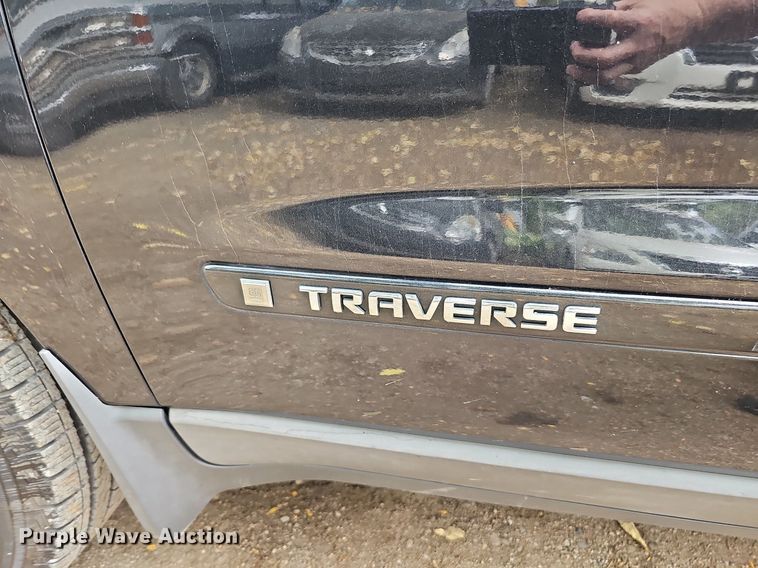 image for item DQ1193 2009 Chevrolet Traverse LT  SUV