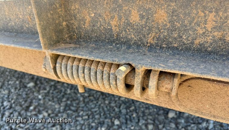 image for item DQ1450 2016 Lamar  utility trailer