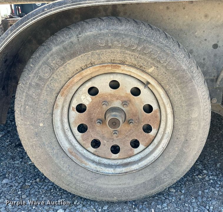 image for item DQ1450 2016 Lamar  utility trailer