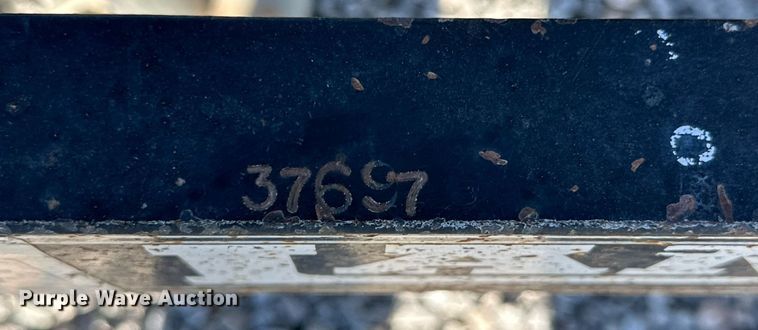 image for item DQ1450 2016 Lamar  utility trailer