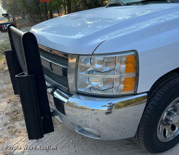 image for item DQ2214 2012 Chevrolet Silverado 1500  Ext. Cab pickup truck