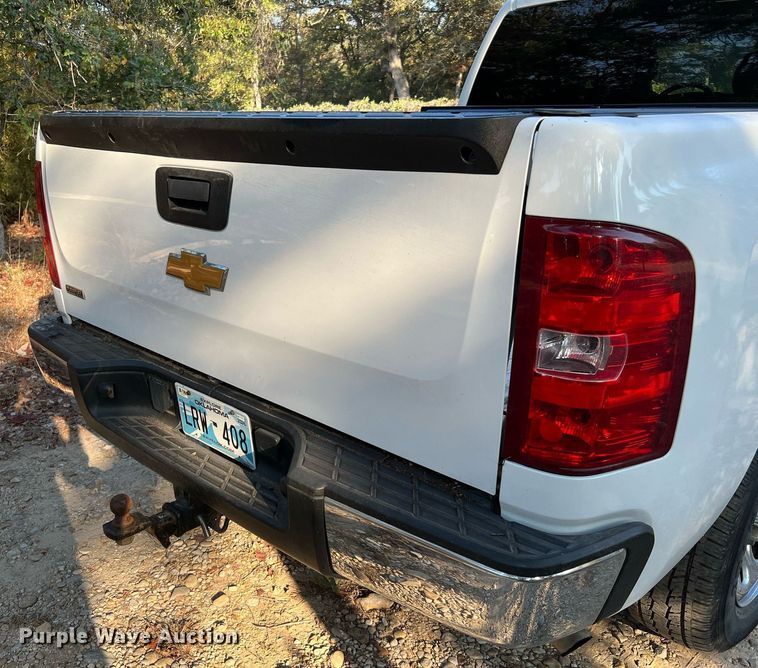 image for item DQ2214 2012 Chevrolet Silverado 1500  Ext. Cab pickup truck