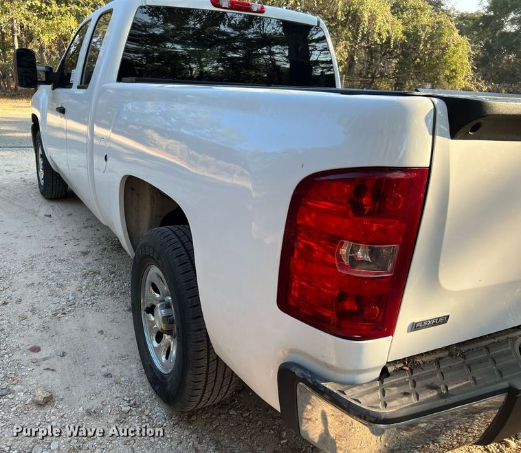 image for item DQ2214 2012 Chevrolet Silverado 1500  Ext. Cab pickup truck