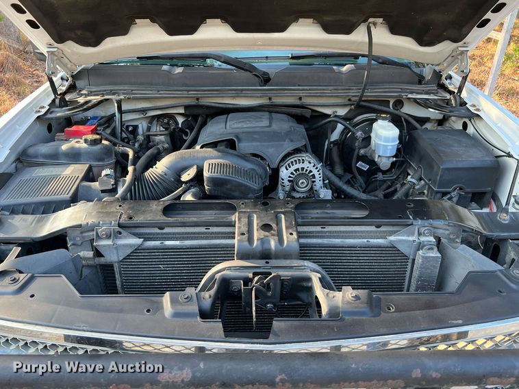 image for item DQ2214 2012 Chevrolet Silverado 1500  Ext. Cab pickup truck