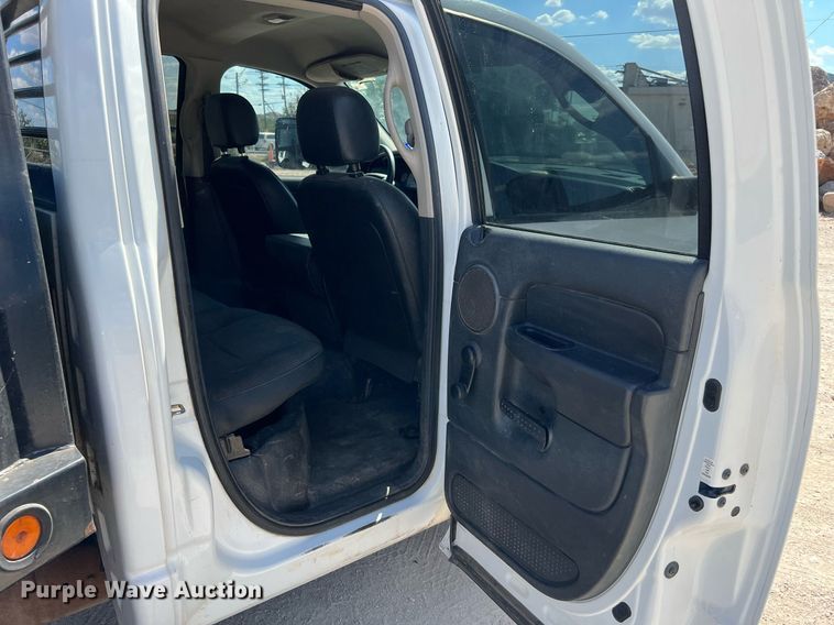 image for item DQ2215 2005 Dodge Ram 3500  Quad Cab flatbed pickup truck