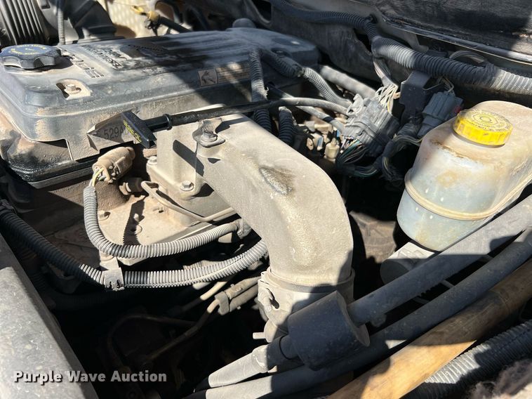 image for item DQ2215 2005 Dodge Ram 3500  Quad Cab flatbed pickup truck