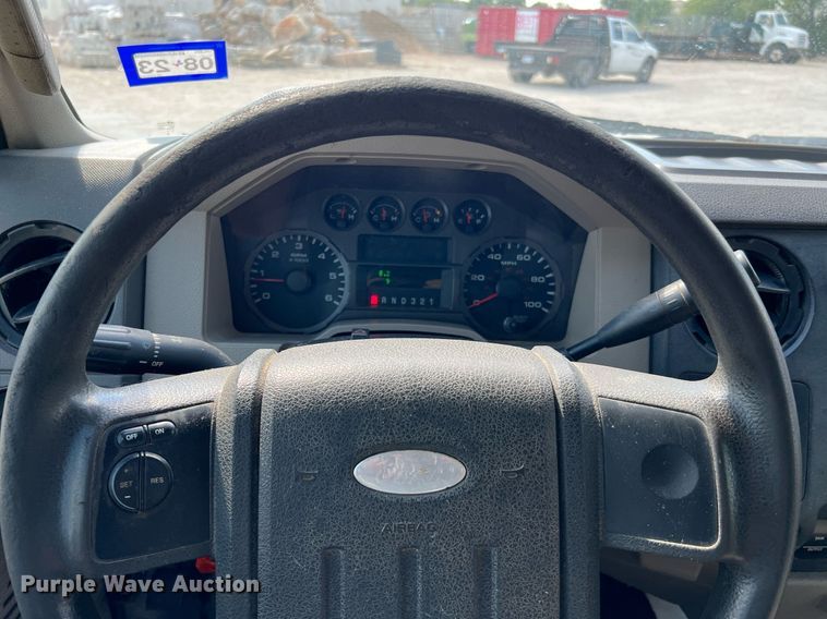 image for item DQ2219 2008 Ford F350 Super Duty  dump bed pickup truck