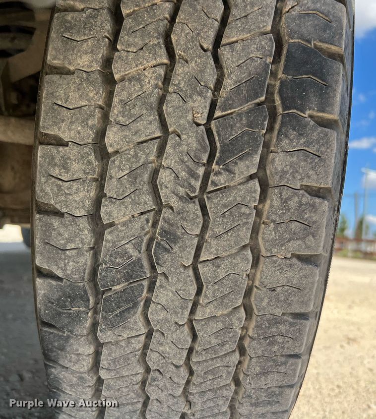 image for item DQ2219 2008 Ford F350 Super Duty  dump bed pickup truck