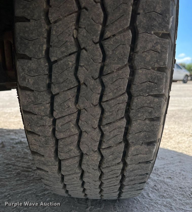 image for item DQ2219 2008 Ford F350 Super Duty  dump bed pickup truck