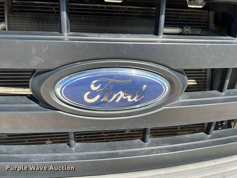 image for item DQ2219 2008 Ford F350 Super Duty  dump bed pickup truck