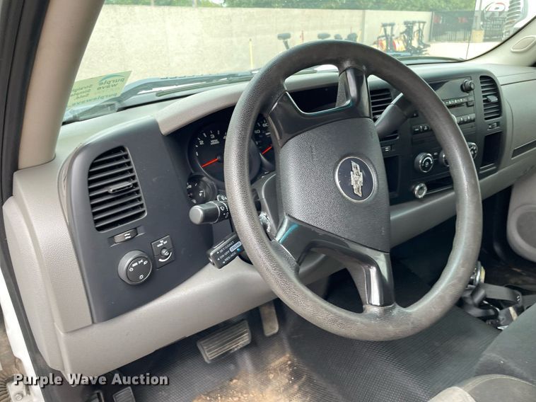 image for item DQ2931 2009 Chevrolet Silverado 1500  pickup truck