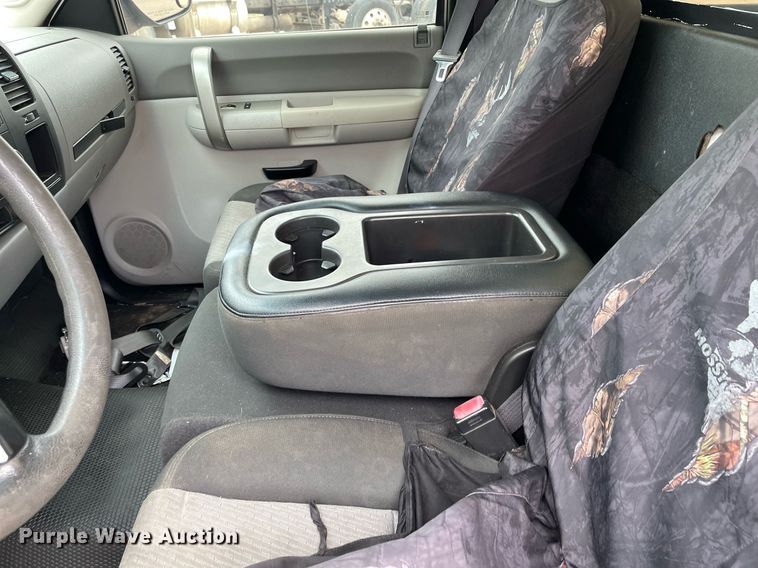 image for item DQ2931 2009 Chevrolet Silverado 1500  pickup truck