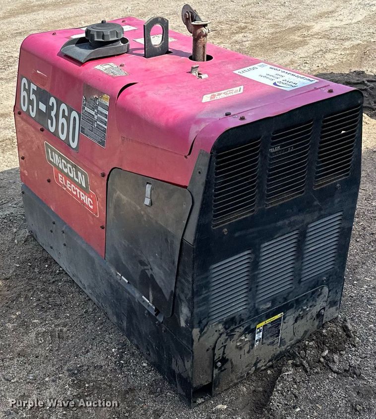 image for item DQ7373 Lincoln Electric Ranger 250  welder/ generator