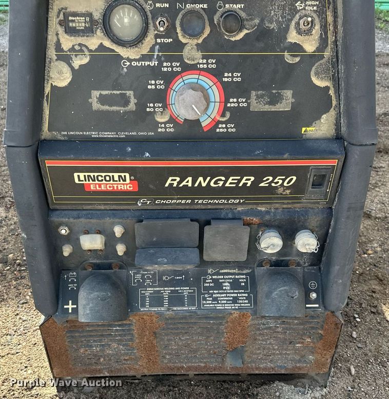 image for item DQ7373 Lincoln Electric Ranger 250  welder/ generator