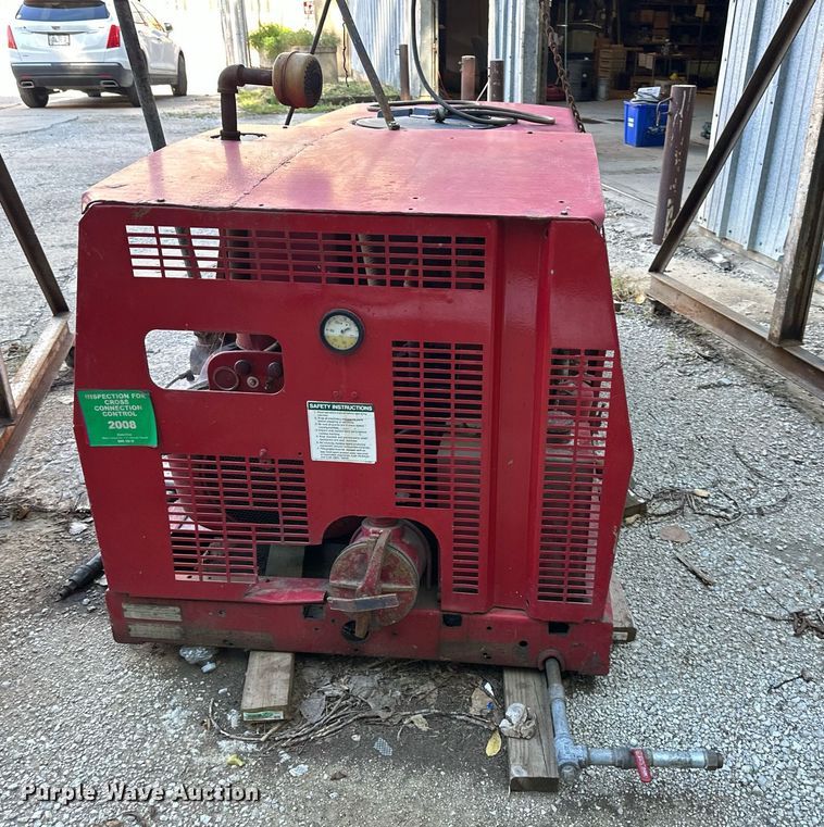 image for item DS2227 2002 Chevrolet Silverado 3500  flatbed pickup truck