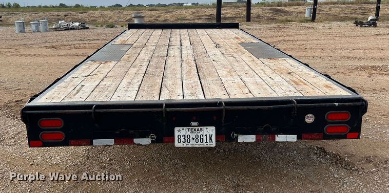image for item DS2381 2018 Big Tex 140A-20BK-8SIR  equipment trailer