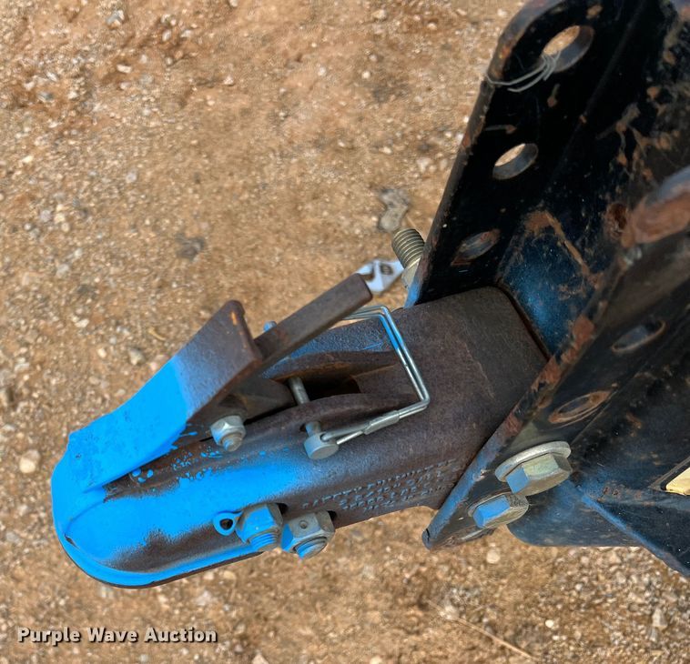 image for item DS2381 2018 Big Tex 140A-20BK-8SIR  equipment trailer