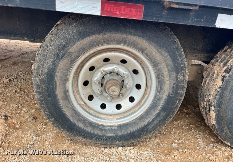 image for item DS2381 2018 Big Tex 140A-20BK-8SIR  equipment trailer