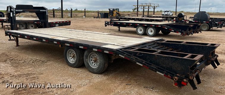 image for item DS2388 2017 Big Tex 14GN-20BK+5  equipment trailer