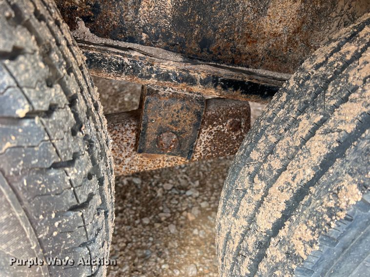 image for item DS2388 2017 Big Tex 14GN-20BK+5  equipment trailer