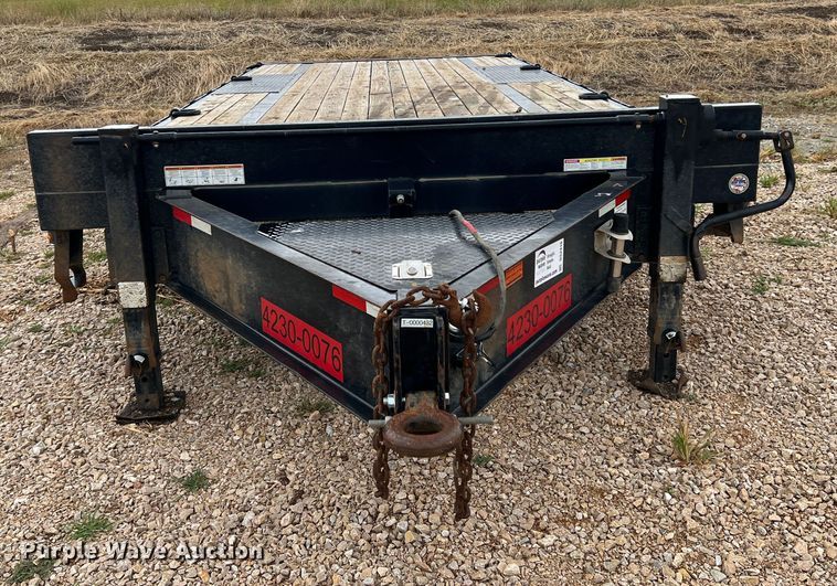 image for item DS2416 2019 Sure-Trac ST10220LPD02A-B-150  equipment trailer