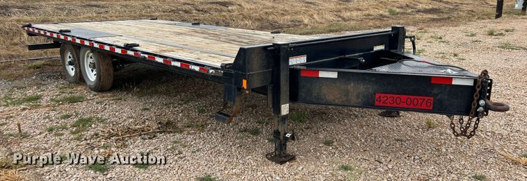 image for item DS2416 2019 Sure-Trac ST10220LPD02A-B-150  equipment trailer