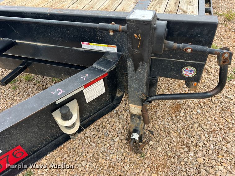 image for item DS2416 2019 Sure-Trac ST10220LPD02A-B-150  equipment trailer