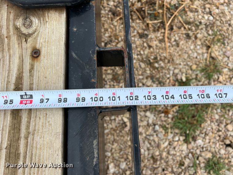 image for item DS2416 2019 Sure-Trac ST10220LPD02A-B-150  equipment trailer