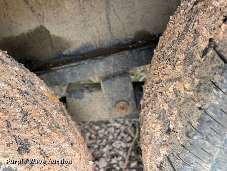 image for item DS2416 2019 Sure-Trac ST10220LPD02A-B-150  equipment trailer