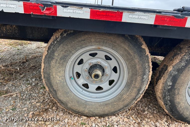 image for item DS2418 2020 Sure-Trac  equipment trailer