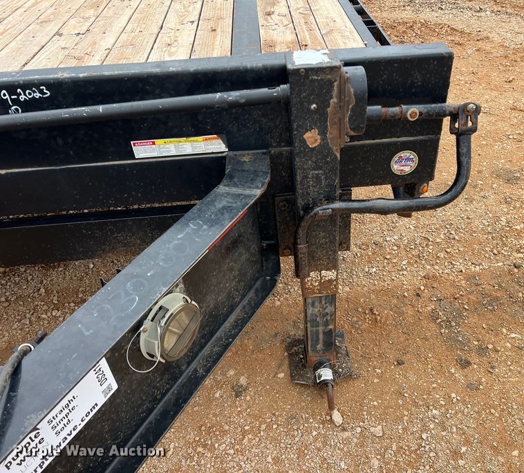 image for item DS2419 2019 Sure-Trac ST10220LPDO2A-B-150  equipment trailer