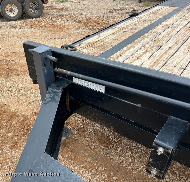 image for item DS2419 2019 Sure-Trac ST10220LPDO2A-B-150  equipment trailer