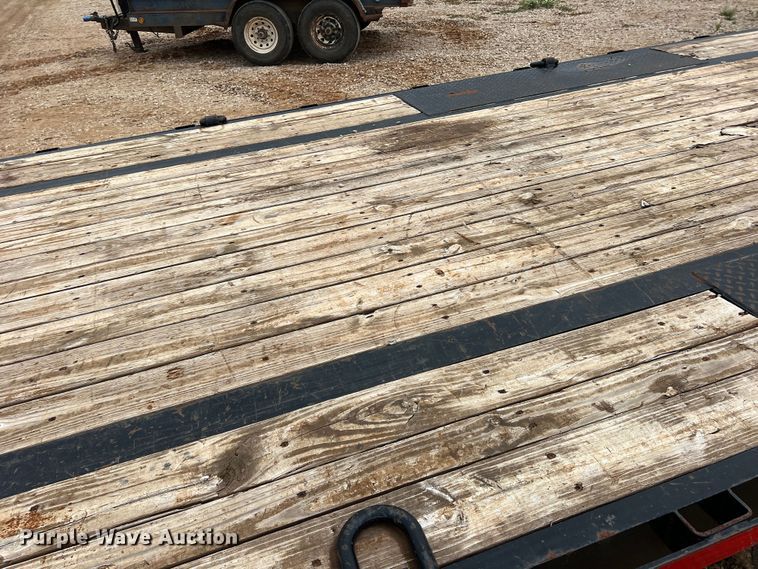 image for item DS2419 2019 Sure-Trac ST10220LPDO2A-B-150  equipment trailer