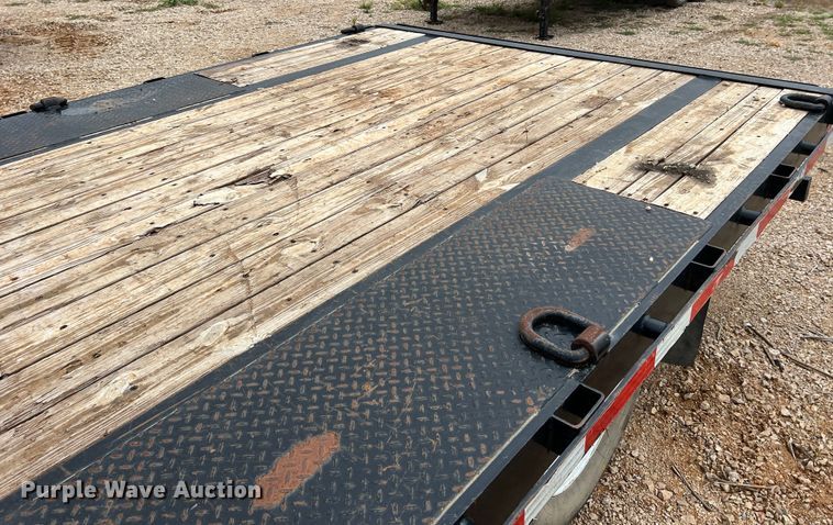 image for item DS2419 2019 Sure-Trac ST10220LPDO2A-B-150  equipment trailer