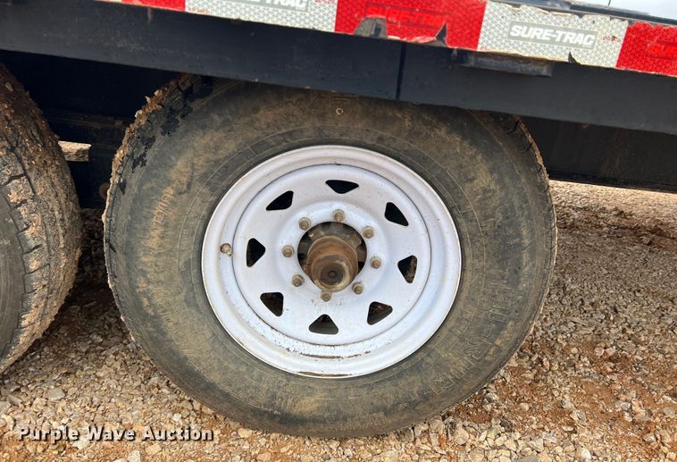 image for item DS2419 2019 Sure-Trac ST10220LPDO2A-B-150  equipment trailer