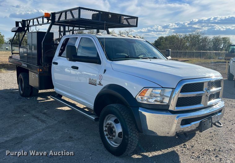 image for item DS2456 2018 Dodge Ram 5500  Crew Cab flatbed truck