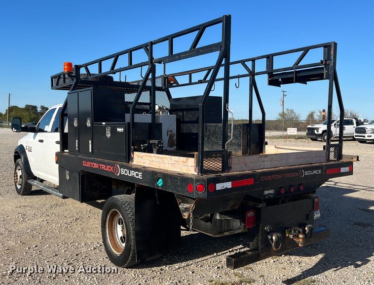 image for item DS2456 2018 Dodge Ram 5500  Crew Cab flatbed truck