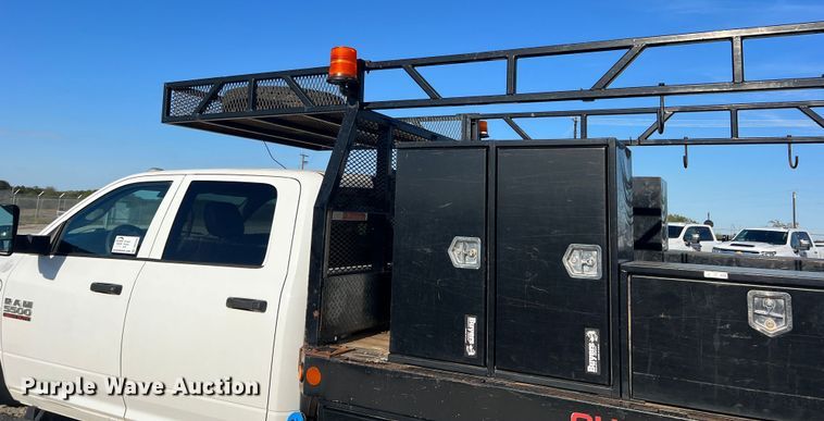 image for item DS2456 2018 Dodge Ram 5500  Crew Cab flatbed truck