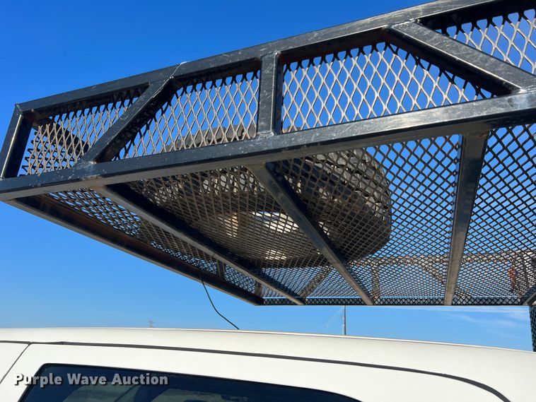 image for item DS2456 2018 Dodge Ram 5500  Crew Cab flatbed truck