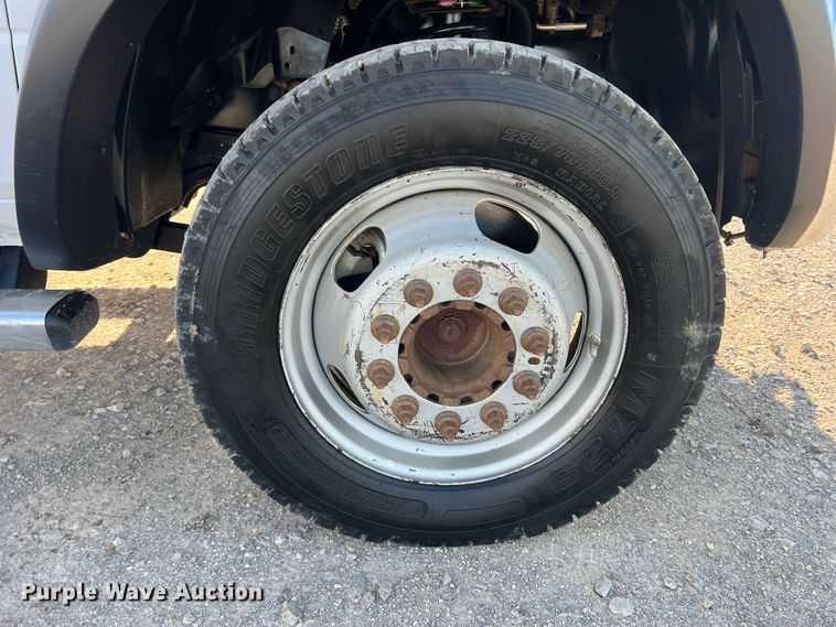 image for item DS2456 2018 Dodge Ram 5500  Crew Cab flatbed truck