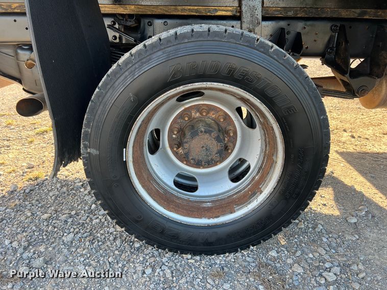 image for item DS2456 2018 Dodge Ram 5500  Crew Cab flatbed truck