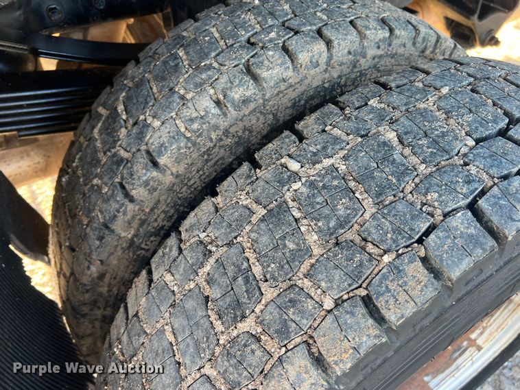 image for item DS2456 2018 Dodge Ram 5500  Crew Cab flatbed truck