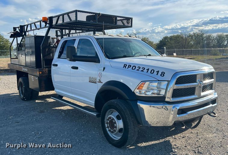 image for item DS2457 2018 Dodge Ram 5500  Crew Cab flatbed truck