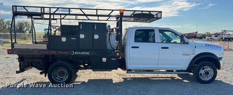 image for item DS2457 2018 Dodge Ram 5500  Crew Cab flatbed truck