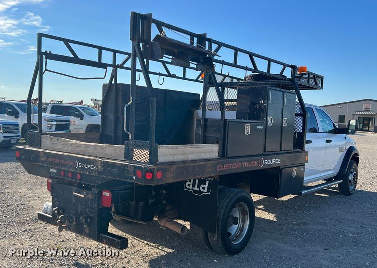 image for item DS2457 2018 Dodge Ram 5500  Crew Cab flatbed truck