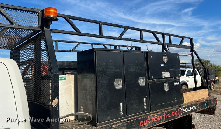 image for item DS2457 2018 Dodge Ram 5500  Crew Cab flatbed truck