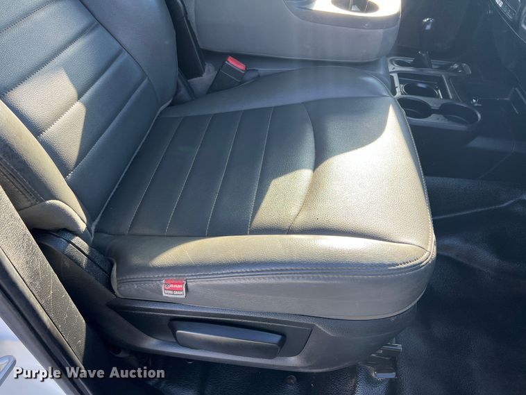 image for item DS2457 2018 Dodge Ram 5500  Crew Cab flatbed truck