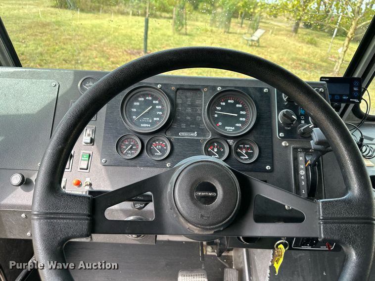 image for item DV1029 2003 Freightliner MT55  mobile command center vehicle