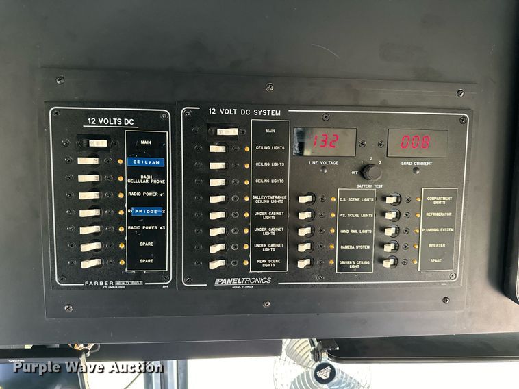 image for item DV1029 2003 Freightliner MT55  mobile command center vehicle